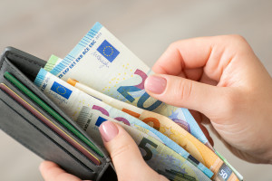 Polka na banknocie 20 euro. Można głosować do 21 września