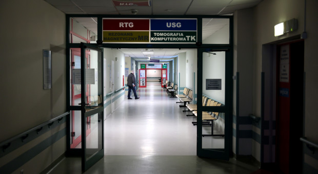 Miały być miliardy dla szpitali. Pacjenci już tracą terminy zabiegów