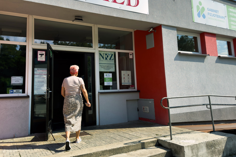 1000 zł kary za „swawolne” opuszczenie wizyty. Ministerstwo Zdrowia wyjaśnia