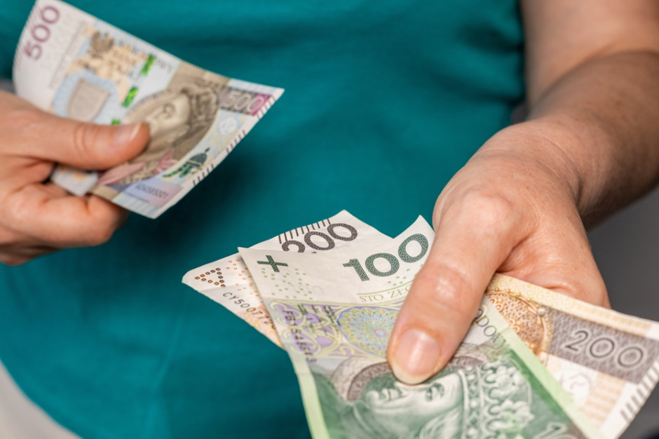 Nawet 5976 zł dla seniorów. Wystarczy spełnić jeden warunek