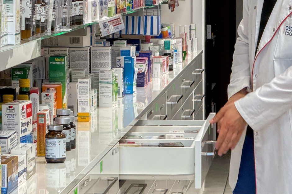 Koniec z podawaniem psom ludzkich antybiotyków. Rygorystyczne zasady od 8 sierpnia