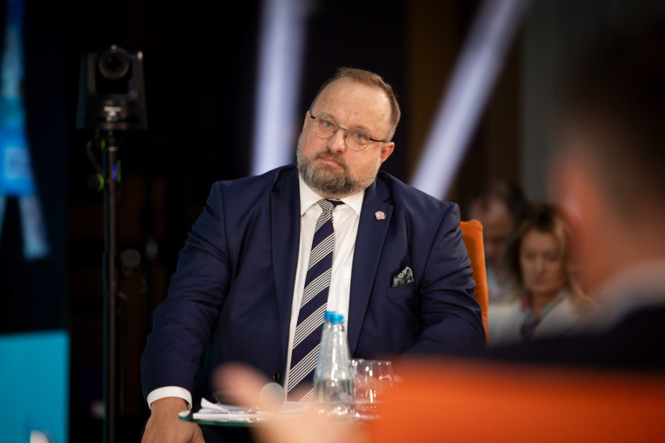"To nie służy interesom Polaków". Krajowi Producenci Leków o "sabotażu" noweli przez zagraniczne koncerny