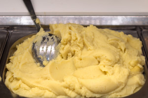 Najgorsze połączenie. Godzinami fermentuje i gnije w jelitach