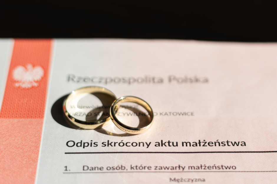 Koniec z mężem i żoną. Od 23 sierpnia nowe akty małżeństwa