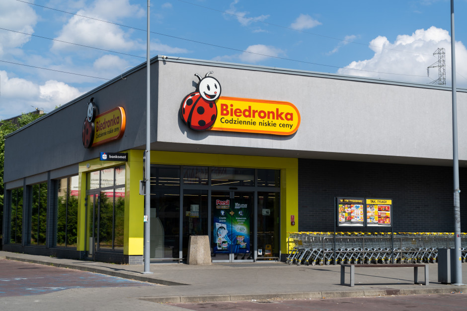 Pilne wycofanie w Biedronce. W tym produkcie wykryto groźną bakterię