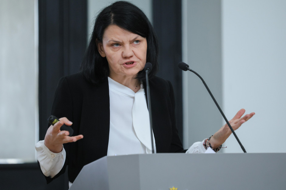 Zmiany na listach leków 65 plus. Kacperczyk: nie będziemy płacić monopolistycznych cen