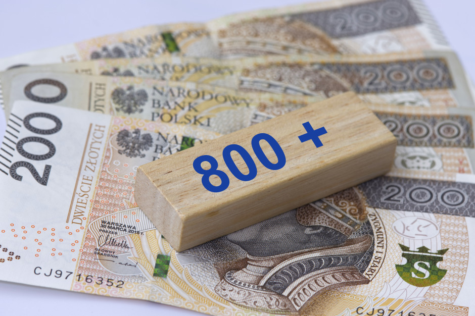 31 sierpnia mija termin. Bez tego dokumentu można stracić 800+