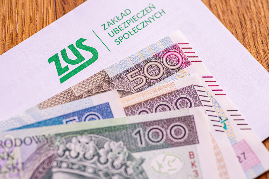 1900 zł miesięcznie od ZUS. Proste zasady, ale niezbędny jest wniosek