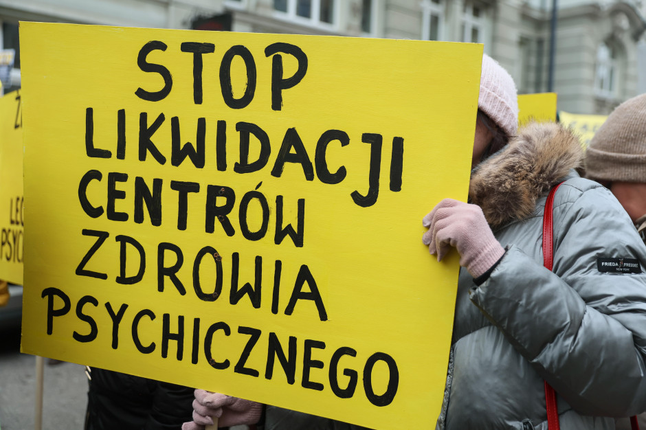Blisko 900 uwag do rozporządzenia o centrach zdrowia psychicznego. Spór o kadry i finansowanie