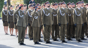 Pierwsi podporucznicy po 24 latach - nominacje odebrało 112 osób. „Armia bez tego nie jest gotowa na wojnę”