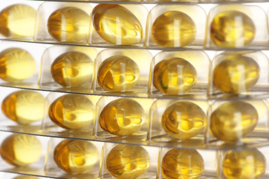 Podnosi cholesterol, włosy wypadają garściami. Polacy łykają na potęgę