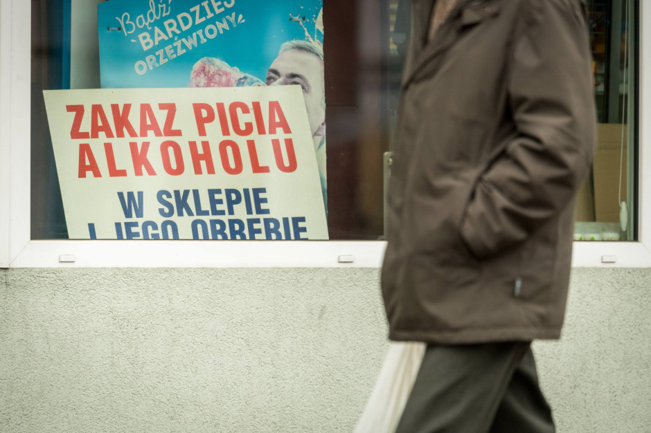 Są pierwsze efekty nocnej prohibicji w Warszawie. Pod lupą interwencje, wykroczenia