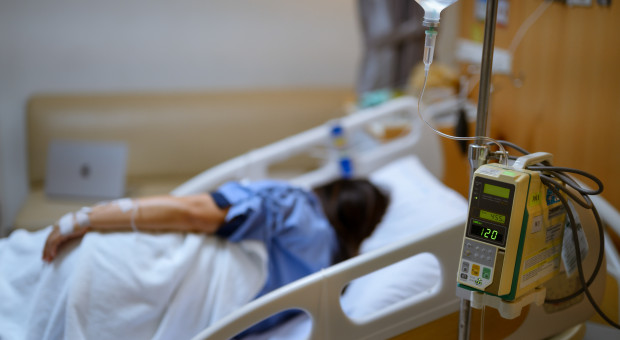 143 miejsca, 19 chętnych. Młodzi lekarze omijają onkologię