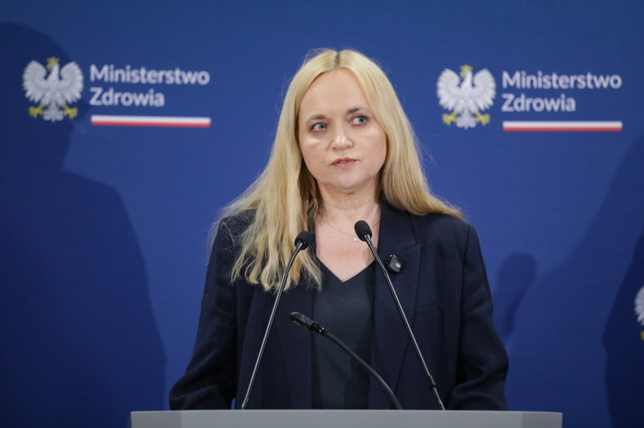 Koniec z dzwonieniem po przychodniach. Od 2027 r. zmiany w zapisach do lekarzy