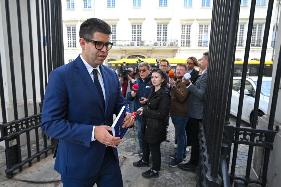 Szef lekarzy o reformie Tuska: ustawa, która obchodzi sama siebie