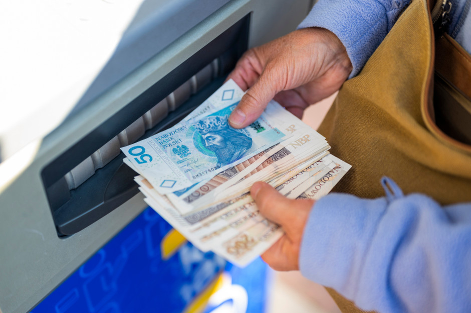 ZUS czeka na zaświadczenie do 30 września. Potem wstrzyma wypłaty