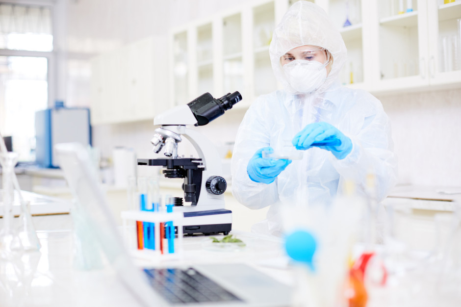 Doniesienia o dżumie po incydencie w rosyjskim laboratorium. Komisja Europejska reaguje