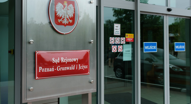 Fałszywy dyplom psychologa. Sąd: Hałajczak jest niekarany