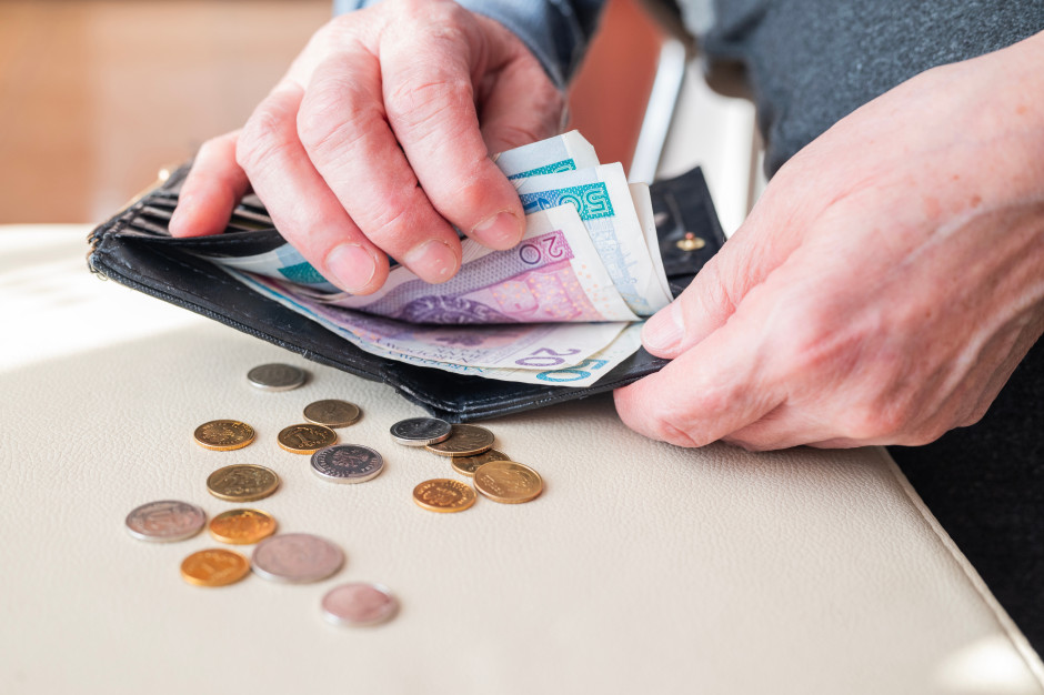 Dożywotni dodatek do emerytury. 288 zł co miesiąc, ale trzeba złożyć wniosek