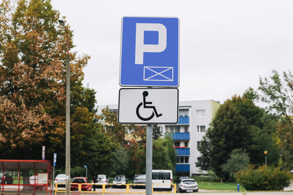 Karty parkingowe z orzeczeniem o niepełnosprawności do wymiany. Decyzja zapadła