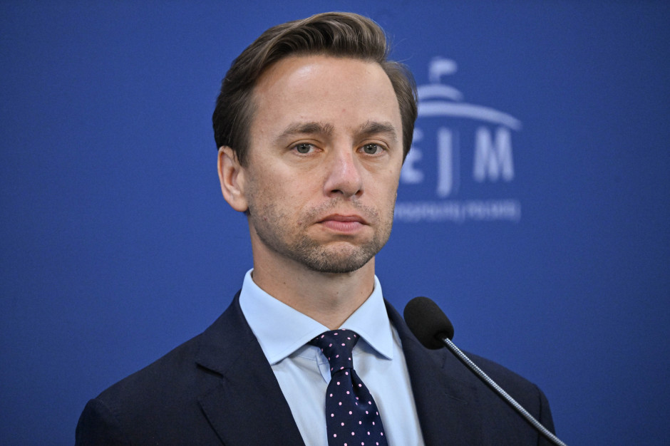 Bosak o nowych rocznikach medycyny: jakaś międzynarodowa szkoła założona przez ONZ