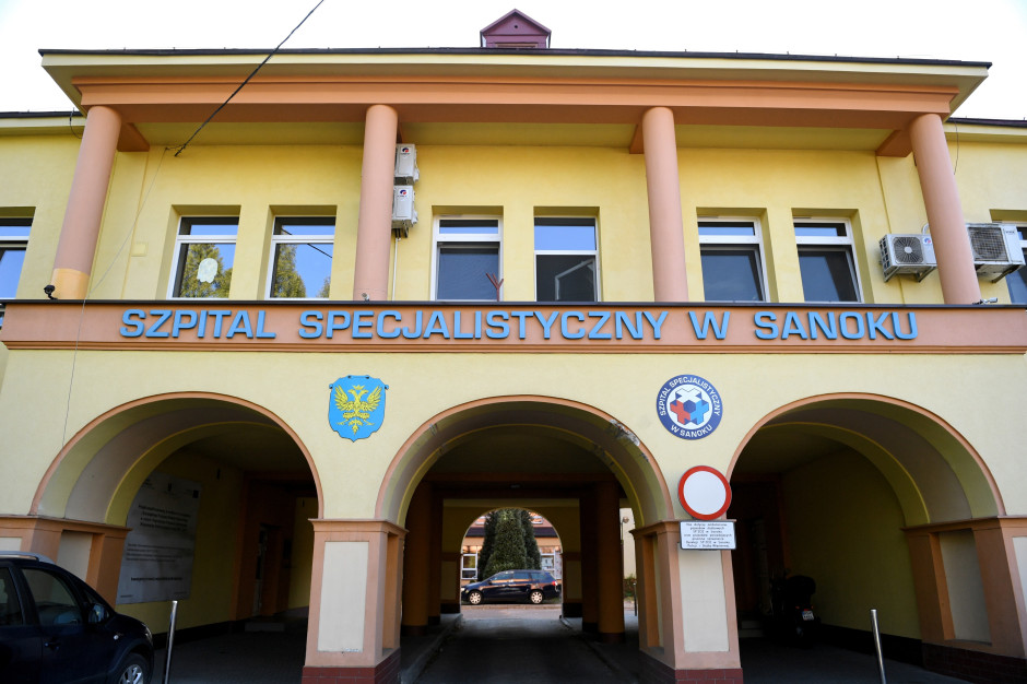 Trwa głodówka w sanockim szpitalu. Chcą odwołania dyrektorki. Na spotkanie ze starostą nie przyszli