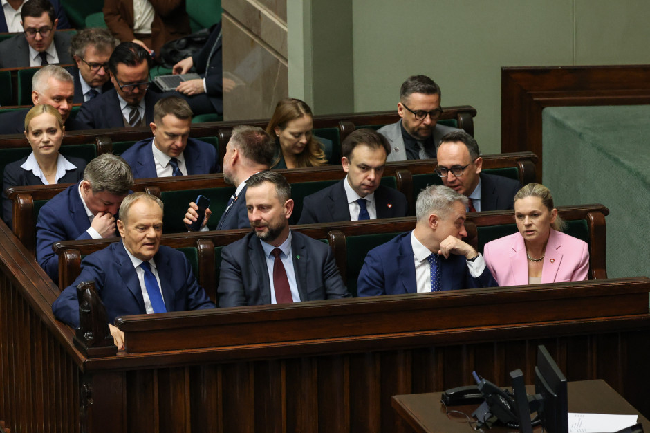 Emerytura niższa o kilka tysięcy złotych miesięcznie. Ta pułapka dotyczy milionów Polaków