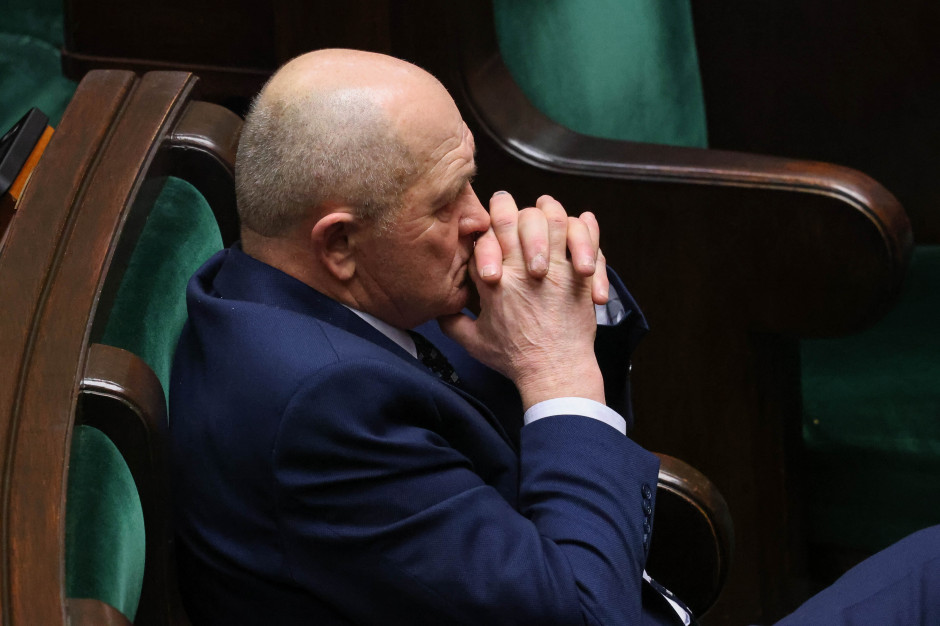 Sawicki przeciw, Sójka się wstrzymała. Tak Sejm przyjął limity zarobków lekarzy