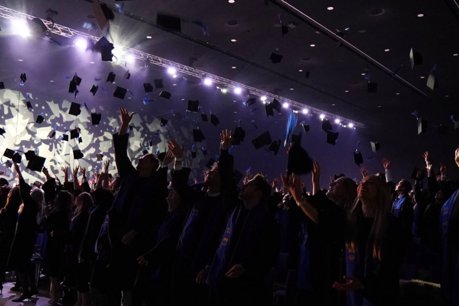 400 nowych lekarzy odebrało dyplomy. Śląski Uniwersytet Medyczny znów przyjmie najwięcej studentów medycyny