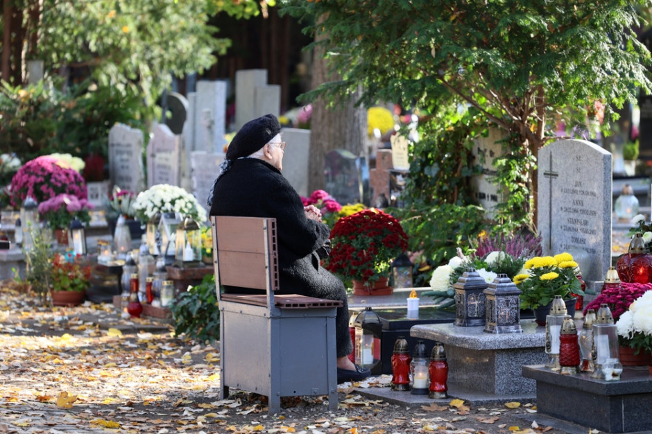 Wielkie zmiany na cmentarzach. Likwidują reguły, które obowiązywał 67 lat w Polsce